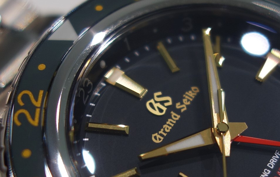 Grand Seiko　横浜　腕時計　SBGE215