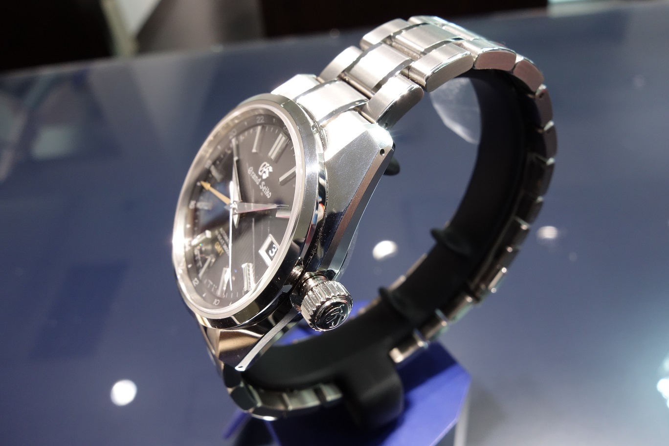 Grand Seiko 横浜　腕時計　時計　SBGJ213