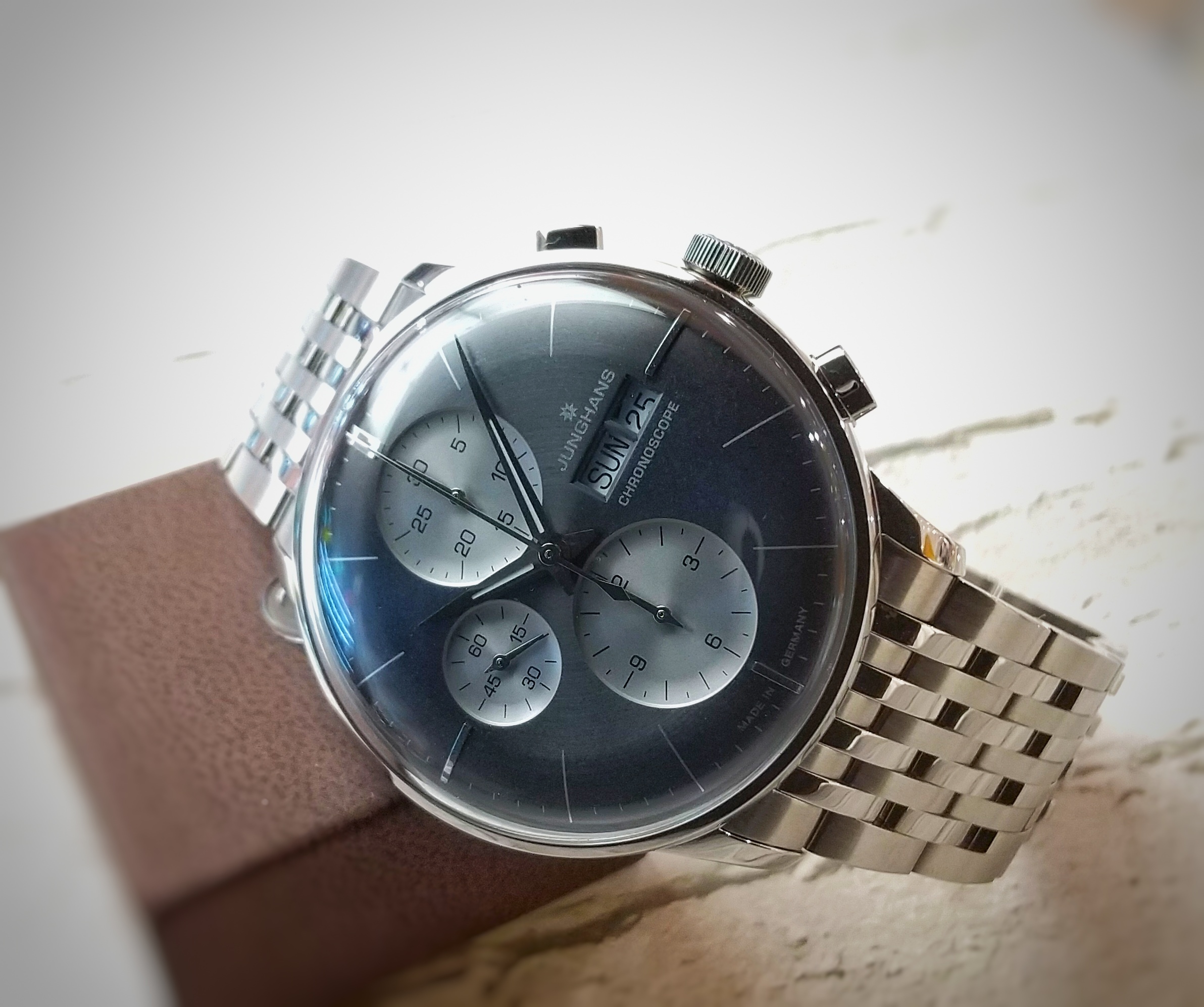 ユンハンス(JUNGHANS) マイスター クロノスコープ Meister Chronoscope