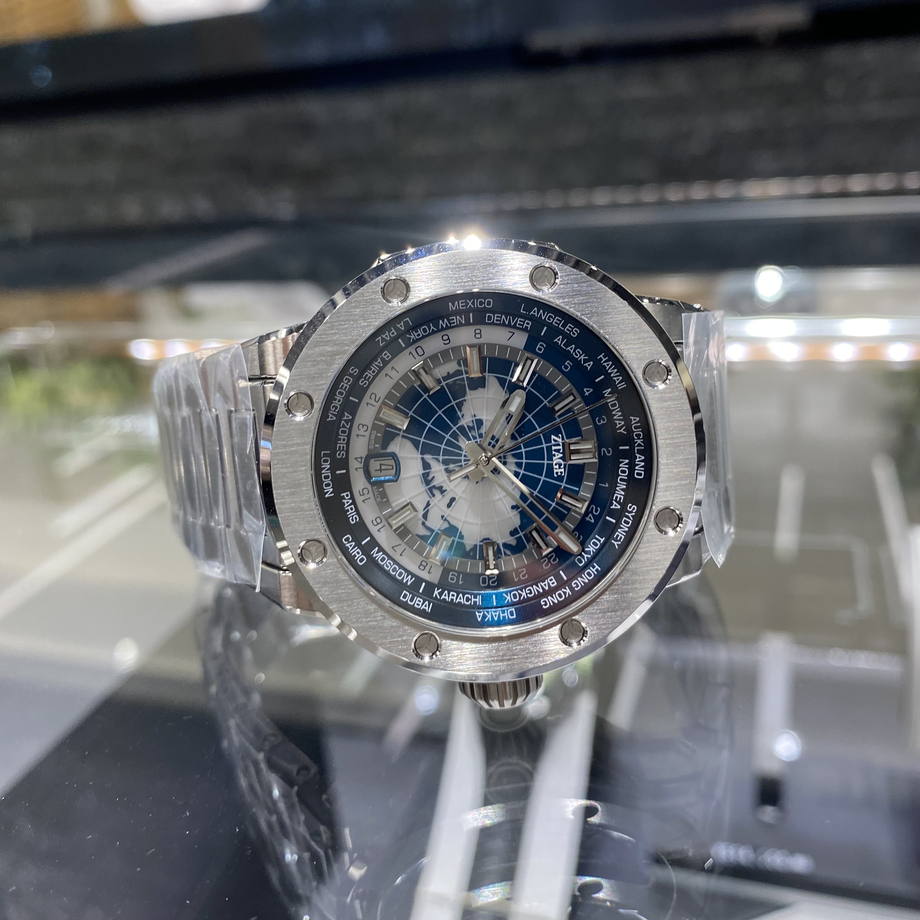 ZTAGE　時計　スイス時計　スイス　シルバー　銀　カッコいい　オシャレ　スポーツ　ワールド　WORLD　ステンレススティール　自動巻き　シンプル　ブルー　青　BLUE