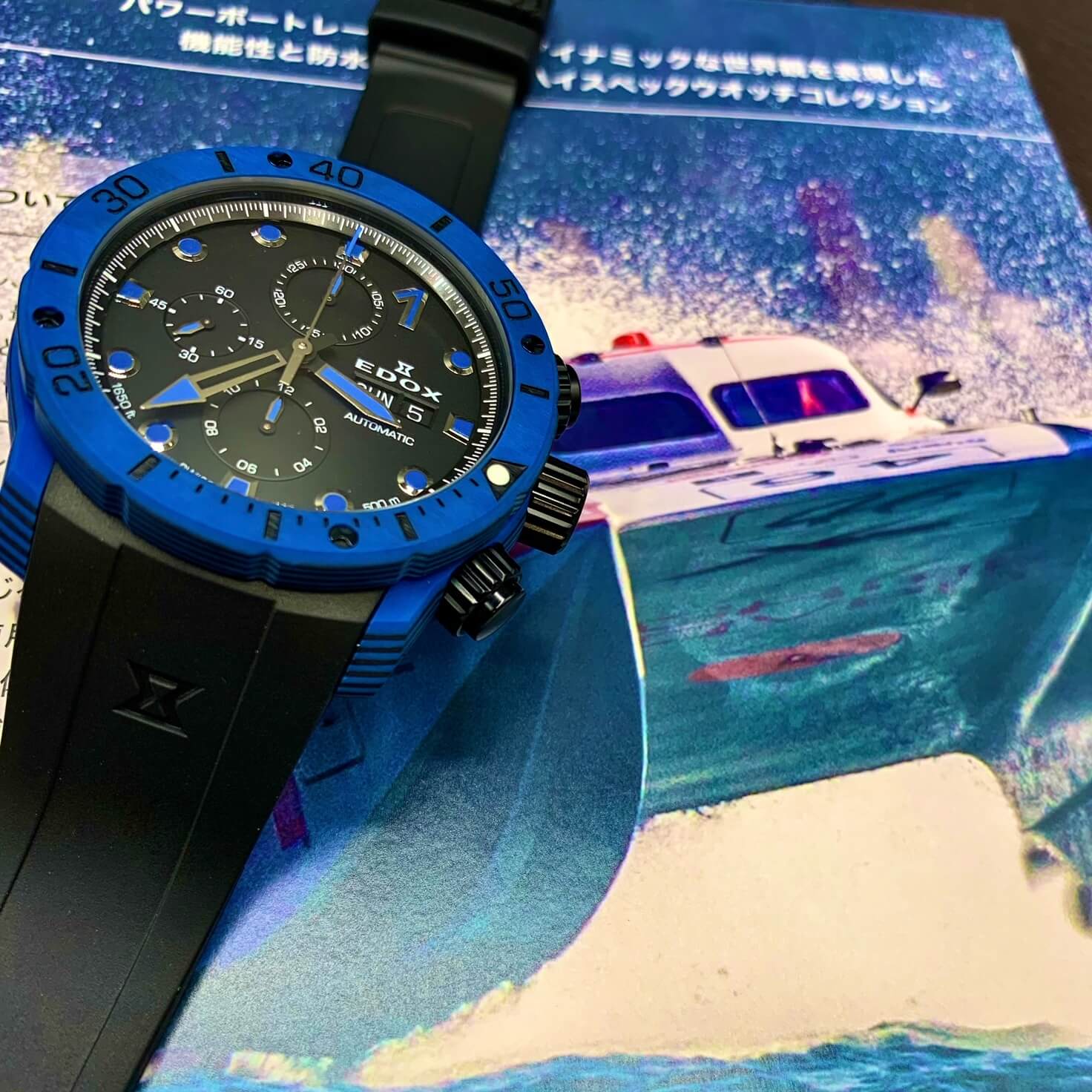 CHRONOFFSHORE-1 CHRONOGRAPH　クロノグラフ　高級時計　腕時計　メンズ腕時計 EDOX　エドックス 　WING　時計　高級時計　北陸　石川 機械式腕時計　セラミック　　ダイバーズウォッチ　01125-CLNBUN-NINBU　カーボン　ブルー