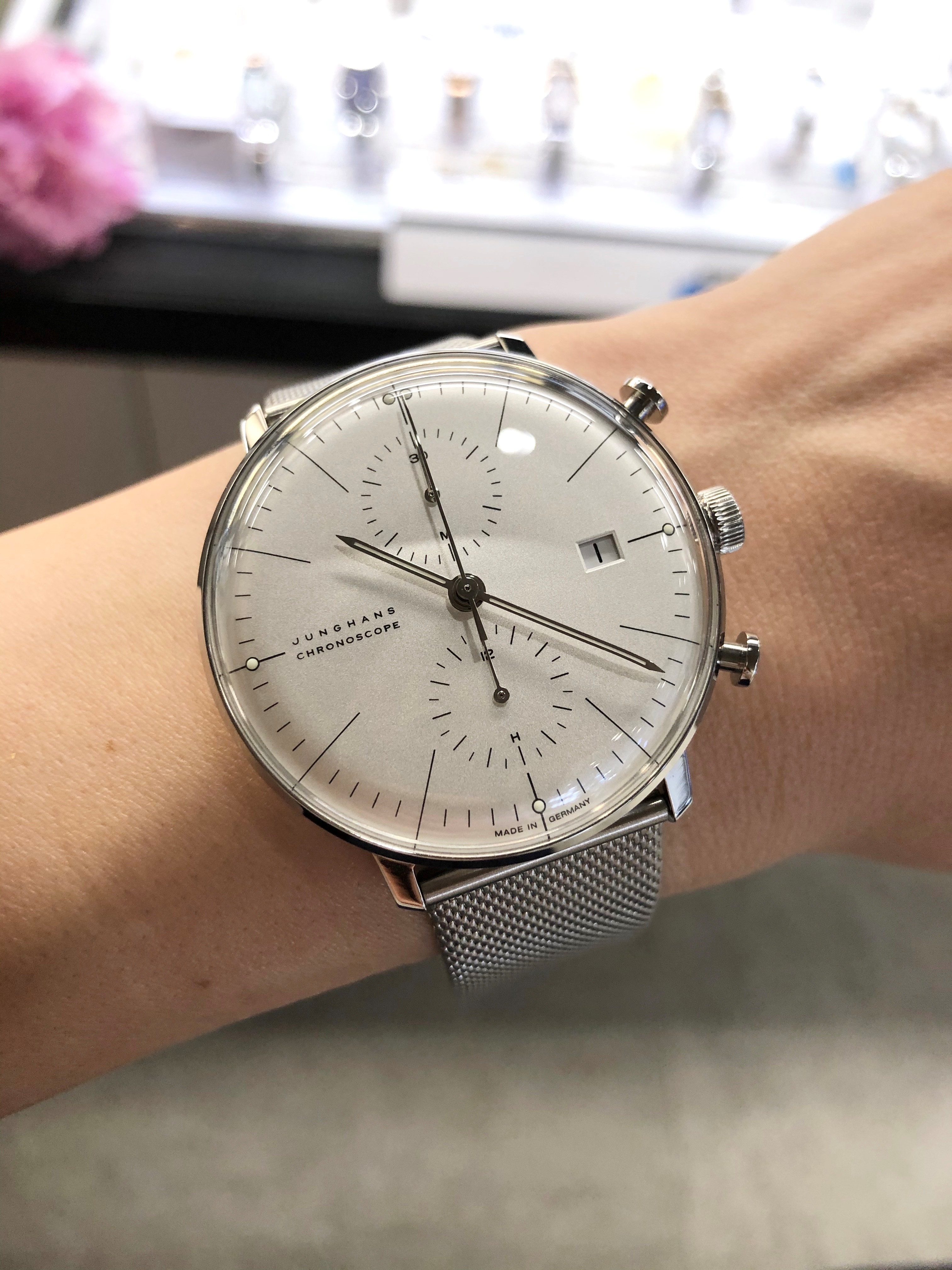 max bill by junghans chronoscope　027 4600 00M　高級時計　ドイツ時計　シンプル腕時計　腕時計　メンズ腕時計　レディース腕時計