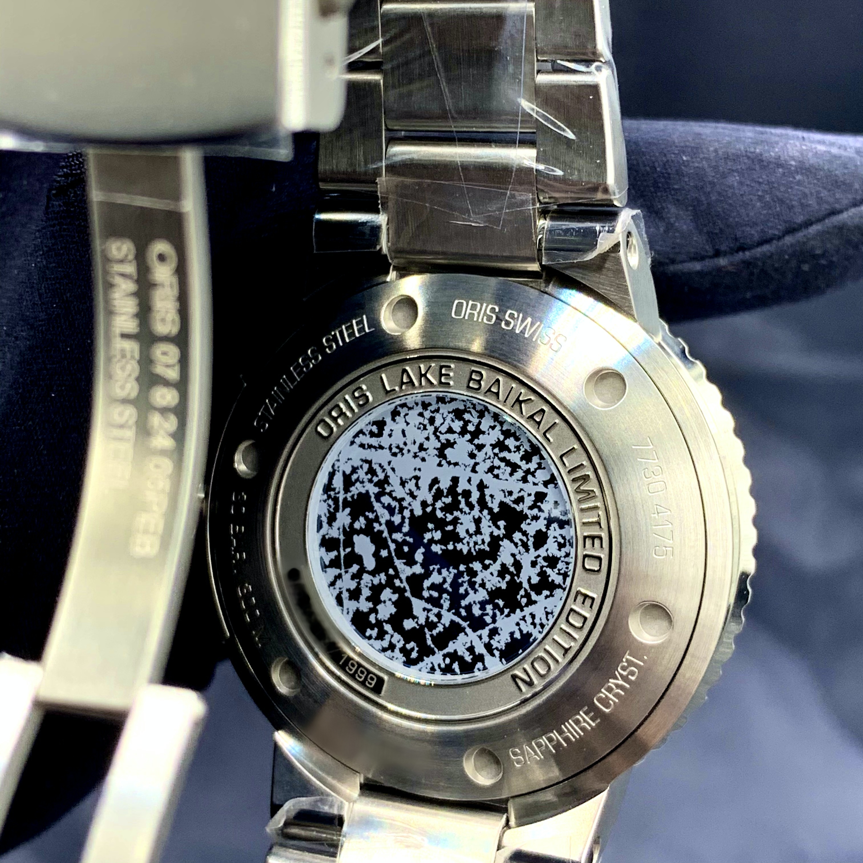 ORIS　レイクバイカル　リミテッド　ダイバーズ　限定　WING　時計　高級時計　北陸　石川 機械式腕時計　　ダイバーズウォッチ  01 733 7730 4175-Set