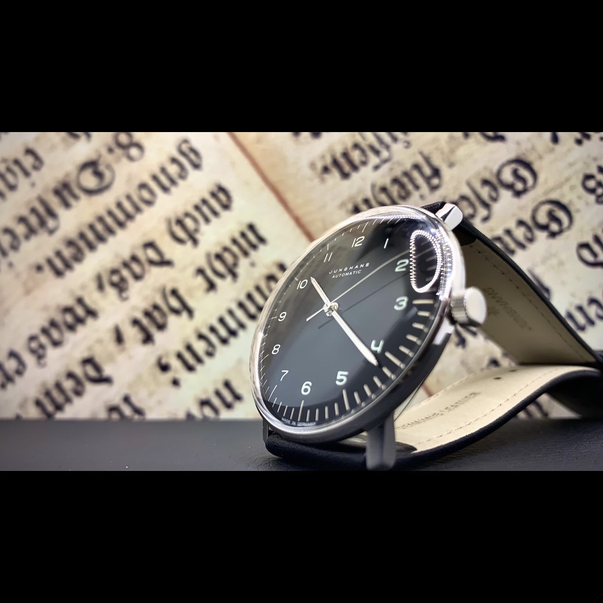 ユンハンス　JUNGHANS　高級時計　ドイツ時計　シンプル腕時計　メンズ腕時計　レディース　レディース腕時計　機械式腕時計　機械式時計　腕時計　時計　マックスビル　Max Bill by Junghans Automatic　027 3400 00