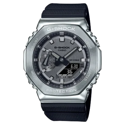 カシオ　CASIO G-SHOCK ジーショック　おすすめ　人気　新作　GM-2100-1AJF　石川県　石川　金沢　片町　香林坊　北陸　正規店　正規取扱店　