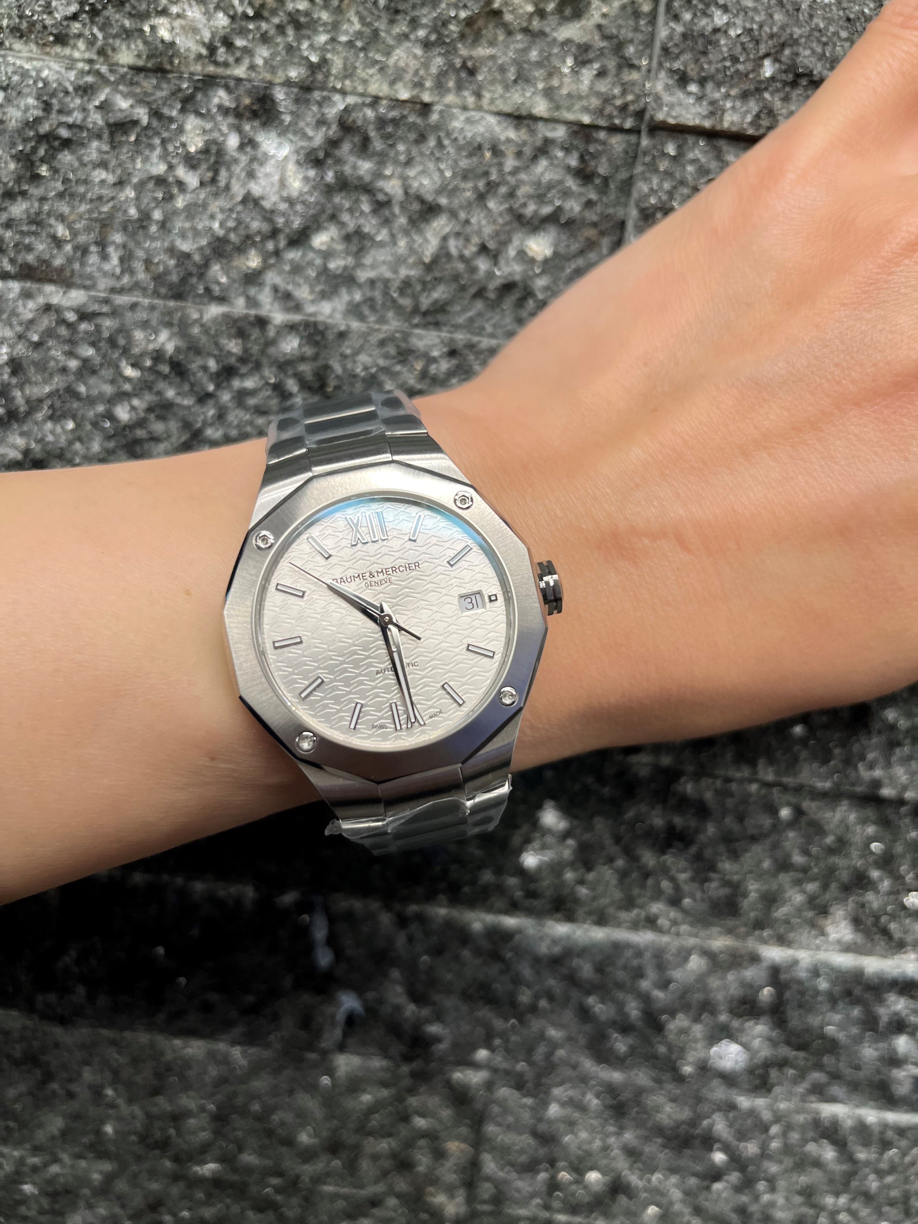 ボーム＆メルシエ　ﾘﾋﾞｴﾗ　可愛い　時計　腕時計　ラグスポ　かっこいい　スイス　機械式時計　