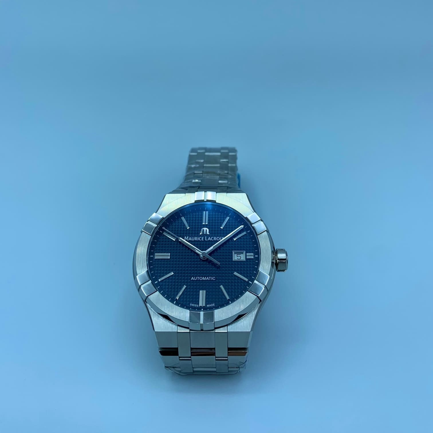 AI6008-SS002-430-2　MAURICE LACROIX 　モーリスラクロア　アイコン　AIKON　高級時計　メンズ腕時計　腕時計　機械式時計　機械式　時計　石川県　石川　北陸　WING　ウイング　正規取扱店　正規店　おすすめ　かっこいい　知覚価値　
