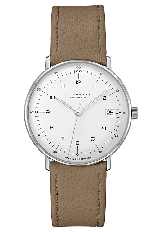 JUNGHANS（ユンハンス）は、1861年創業のドイツ・シュランベルクに本拠を構える名門時計ブランド。バウハウスの精神を継承し、機能美と合理性を極めたデザインで世界中の時計愛好家を魅了してきました。シンプルでありながら独自の存在感を放つマックス・ビルをはじめ、フォーム、マイスター、1972シリーズなど、多彩なコレクションに共通するのは“ドイツらしい誠実なものづくり”への徹底したこだわり。精密なムーブメントと洗練された造形が調和するユンハンスの腕時計は、世代を超えて長く愛される機械式腕時計です。東京でユンハンスの時計をお探しなら、正規販売店・阪急メンズ東京 FORTUNE TIMEへ。都内でも有数の充実した展示数を誇り、クラシックからモダンまで幅広いラインナップをご覧いただけます。