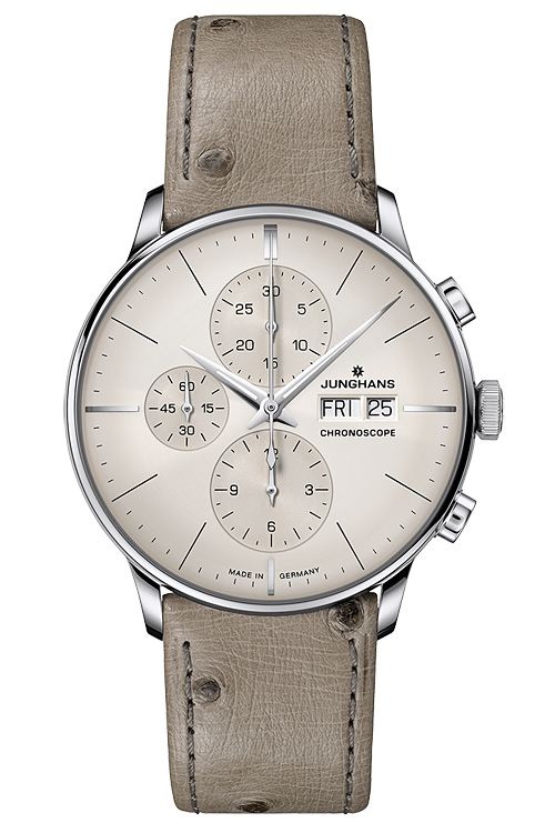 JUNGHANS（ユンハンス）は、1861年創業のドイツ・シュランベルクに本拠を構える名門時計ブランド。バウハウスの精神を継承し、機能美と合理性を極めたデザインで世界中の時計愛好家を魅了してきました。シンプルでありながら独自の存在感を放つマックス・ビルをはじめ、フォーム、マイスター、1972シリーズなど、多彩なコレクションに共通するのは“ドイツらしい誠実なものづくり”への徹底したこだわり。精密なムーブメントと洗練された造形が調和するユンハンスの腕時計は、世代を超えて長く愛される機械式腕時計です。東京でユンハンスの時計をお探しなら、正規販売店・阪急メンズ東京 FORTUNE TIMEへ。都内でも有数の充実した展示数を誇り、クラシックからモダンまで幅広いラインナップをご覧いただけます。