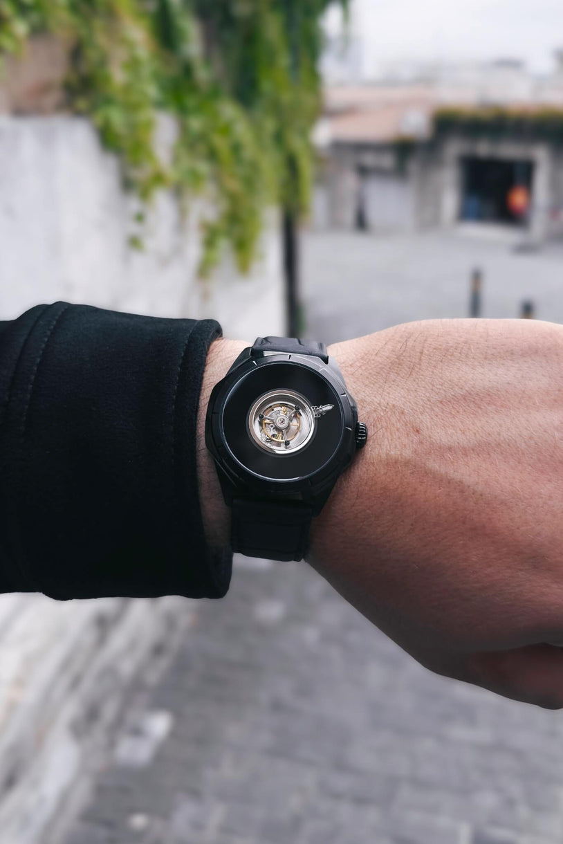 "The Wormhole"　BOXPETBWORMHOLE　ブラックアウトウォッチ　BLACKOUTWATCH