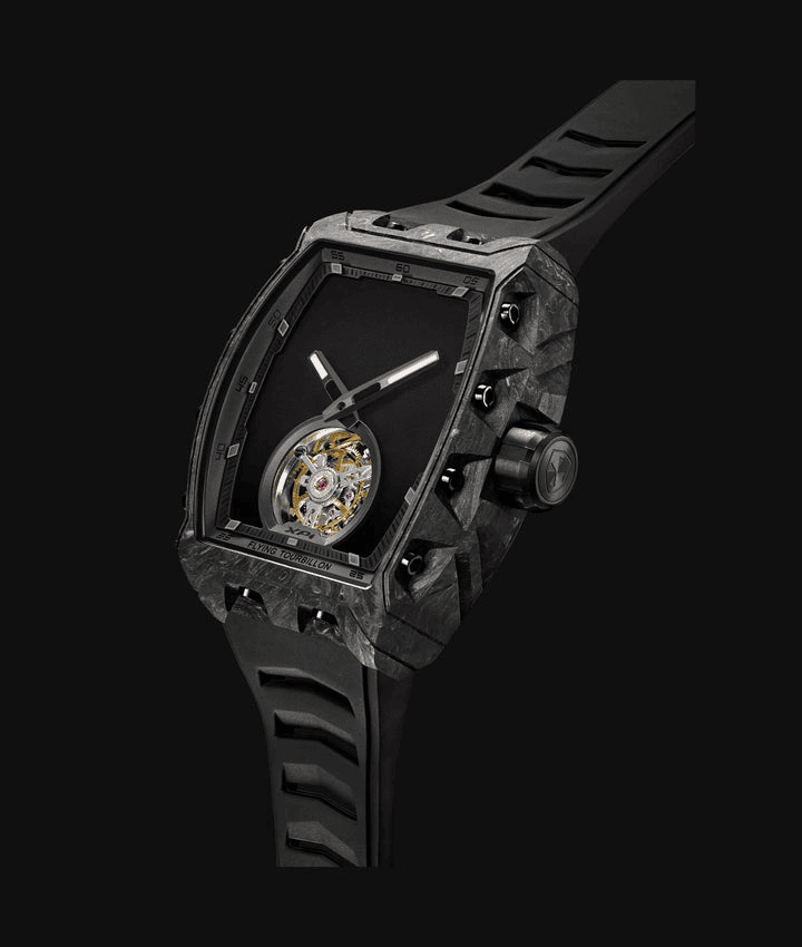 XP1 Tourbillon Phantom x Ocarat/ BOXP1TBLTCPHM BLACKOUT WATCHES　XP1 Tourbillon Phantom x Ocarat　「BLACKOUT WATCHES（ブラックアウトウォッチ）の限定モデルXP1 トゥールビヨン ファントム x オカラが日本初上陸｜世界限定50本のみ製造された希少モデルで、スイス・ジュネーブの自社工房にて熟練時計師が組み立てる高精度トゥールビヨンを搭載｜UACフォージドカーボンケースは暗闇で白く発光し、44mm×52mmサイズながら重量わずか110gの軽量設計｜ダブルバレルフライングトゥールビヨンムーブメントにより72時間のパワーリザーブを実現｜サファイアガラス、スイス製スーパールミノバ、真鍮製インナーリング、選べる高品質ラバーストラップを備え、10気圧防水と耐久性にも優れる｜日本国内ではわずか数本入荷の超希少トゥールビヨンモデルとして、高級腕時計ファン・トゥールビヨン愛好家に向けた注目の1本」