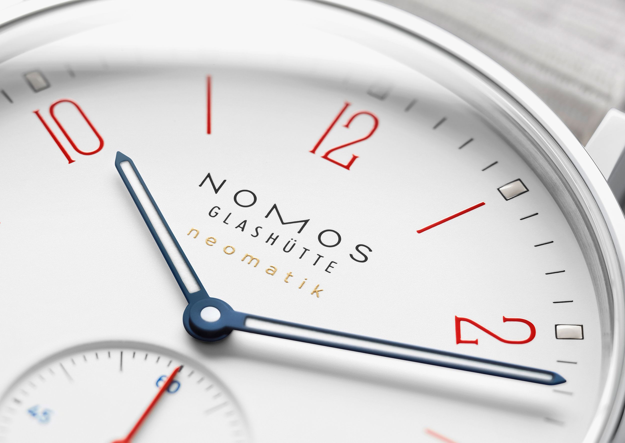 NOMOS アホイ ネオマティック シグナル ワイス アップ画像 NOMOSGLASHÜTTE＋FORTUNE TIME 表参道ヒルズ店