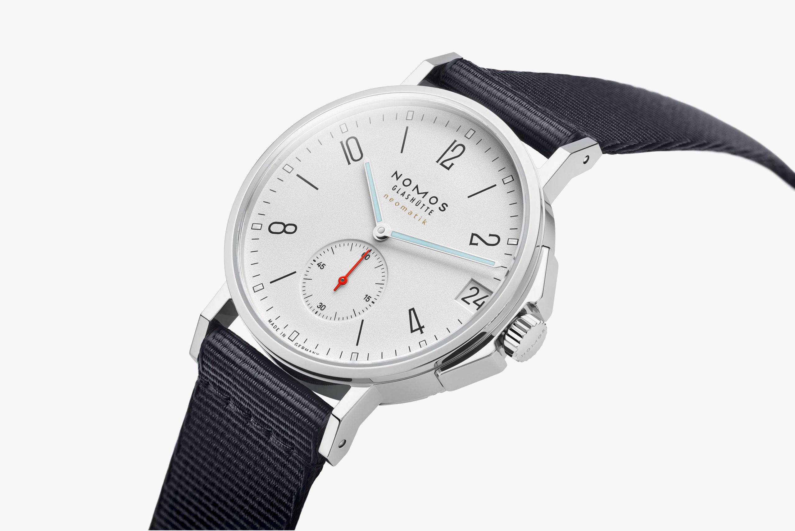 NOMOS アホイ ネオマティック 38 デイト アップ画像 NOMOSGLASHÜTTE＋FORTUNE TIME 表参道ヒルズ店