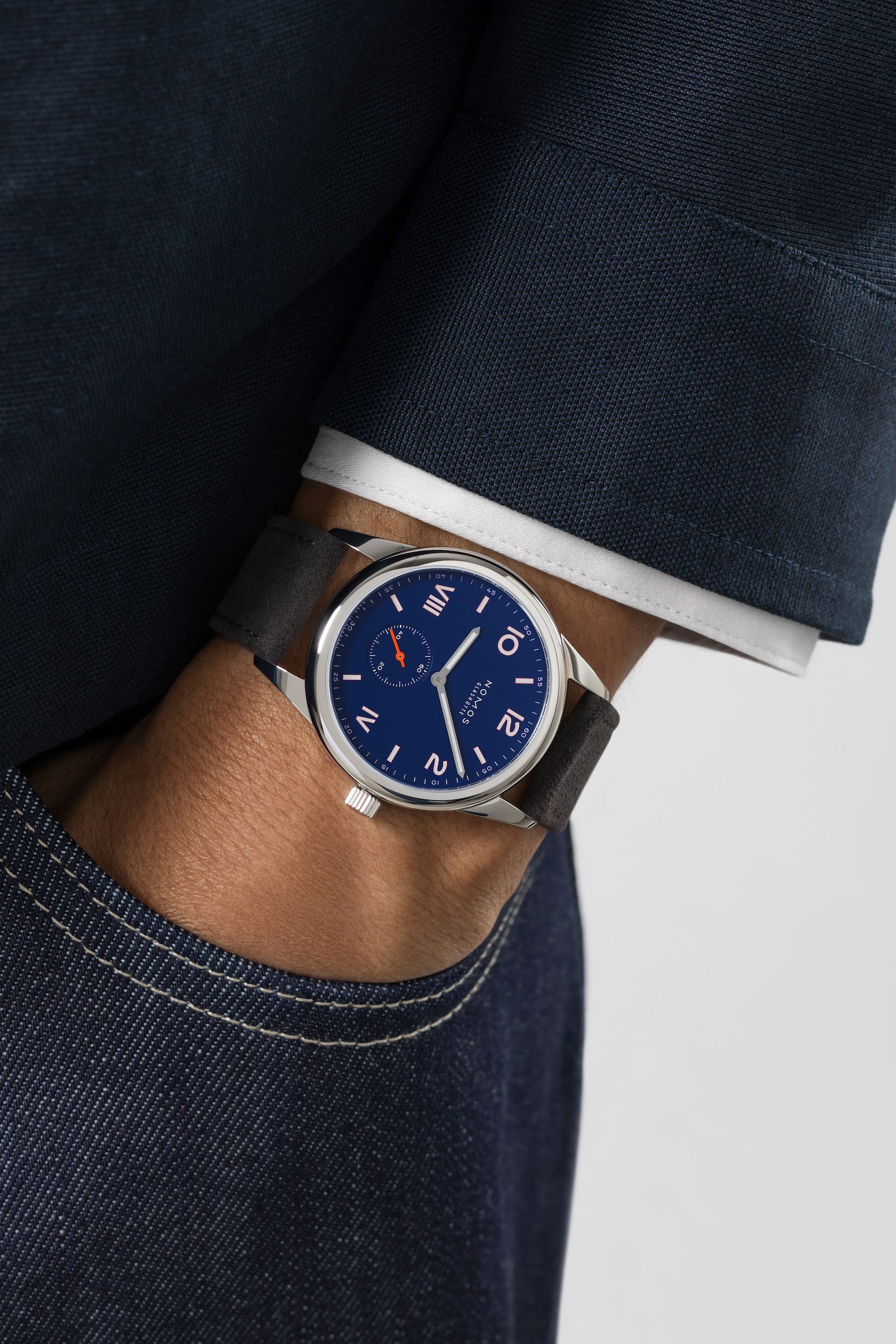 NOMOS クラブ 38 キャンパス ナイトスカイ 着用画像 NOMOSGLASHÜTTE＋FORTUNE TIME 表参道ヒルズ店