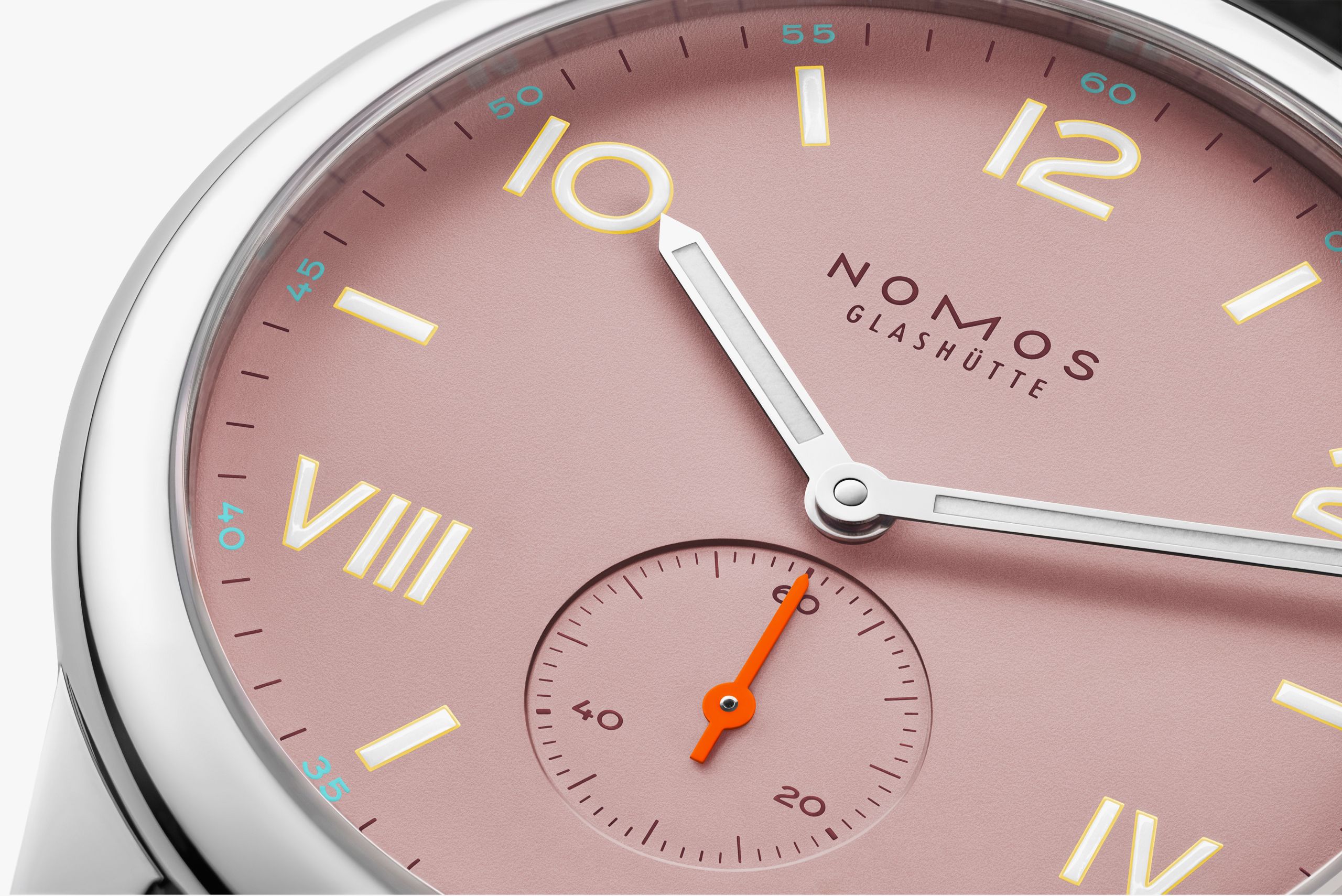NOMOS クラブ 38 キャンパス フルローズ アップ画像 NOMOSGLASHÜTTE＋FORTUNE TIME 表参道ヒルズ店