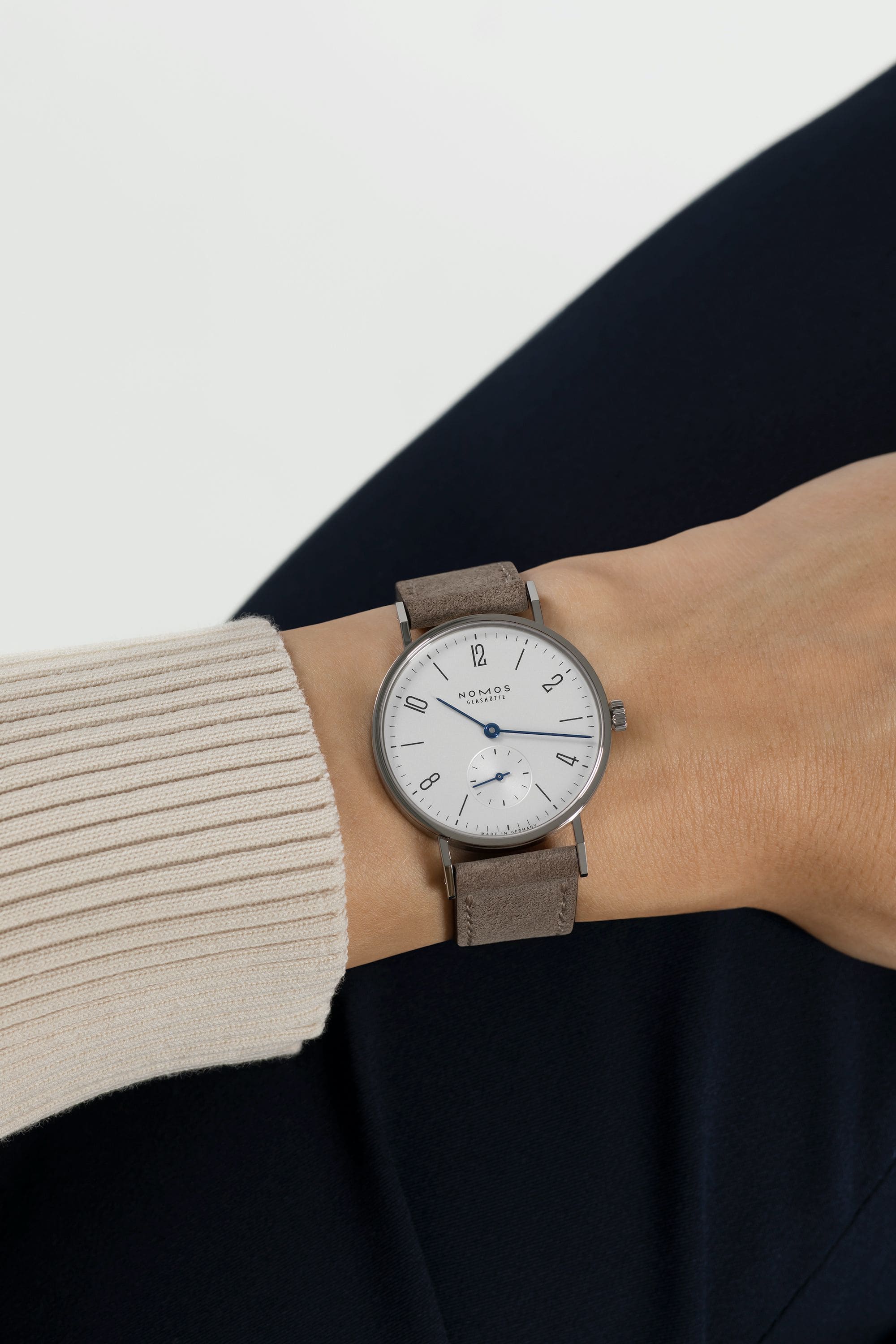 NOMOS タンジェント33 着用画像 NOMOSGLASHÜTTE＋FORTUNE TIME 表参道ヒルズ店