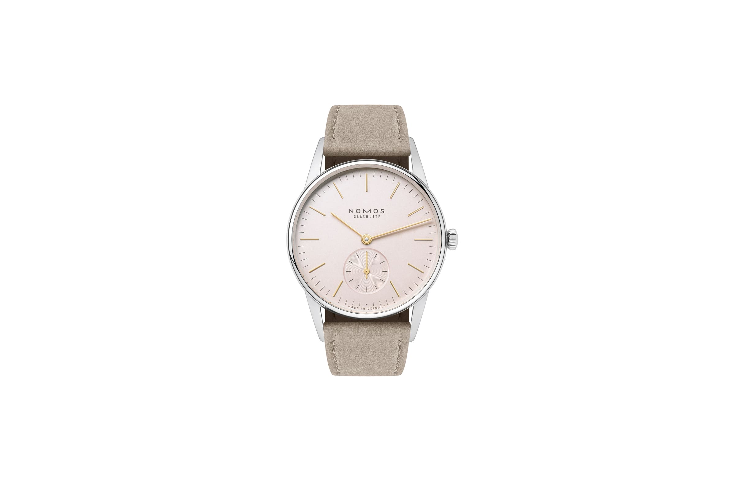 NOMOS Glashütte / Orion 33 rose / OR1A3GR233　325 小さいながら誘惑的。 ローズ・カラーでケース径33ミリのオリオン。  やや小ぶりなので、より繊細な腕元を完璧にします。  ほのかに赤らんだ明るいローズカラーダイヤル、ローズゴールドのインデックスと針、明るい色合いのベロアレザーのストラップの組み合わせは、ジュエリーとも完璧に調和し、目も腕元も楽しませてくれます。  手作業で作られる手巻きのアルファ キャリバーは高い精度で評価されています。時計は2日に一度巻き上げれば大丈夫です。