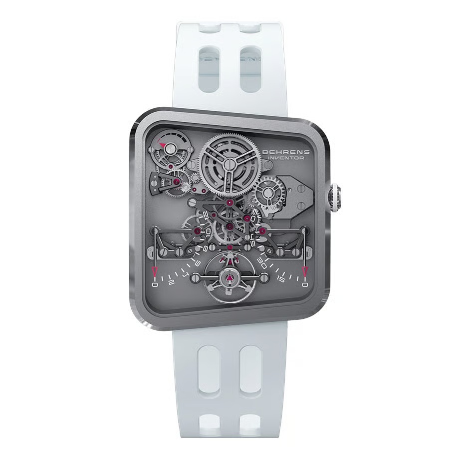 ウルトラライト Ultra Light 20g / BHR030 グレード5チタンケースと完全⾃社製ムーブメントBM02により実現した、20グラムという脅威の軽さ。 カーブしたケースと同様に、ダブルレトログラードの時分針ほか輪列構造も曲⾯上に配置されており、極めて⾼い設計・⼯作精度が要求されます。このモデルははベーレンスの技術⼒を最もよく表しています。