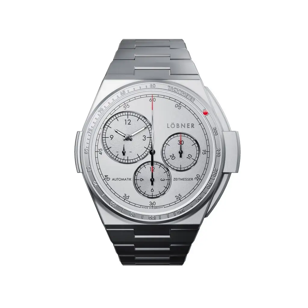 STEEL RACER Speed Arrow スティルレーサー スピードアロー L62238 1938年に公道最速記録432.7km/hを記録した“シルバーアロー”へのオマージュモデル。スティールレーサーは1920年代～1930年代のレーシングカーからインスピレーションを得ています。  リューズは、特許取得済みのSledge®リューズプロテクターの下にあります。 このプロテクターはリューズの保護として、またリューズ操作している間のクロノグラフのスタート/ストップボタンのロックとして機能します。経過時間は、分散型時間表示を通じて革新的な方法で表示されます。