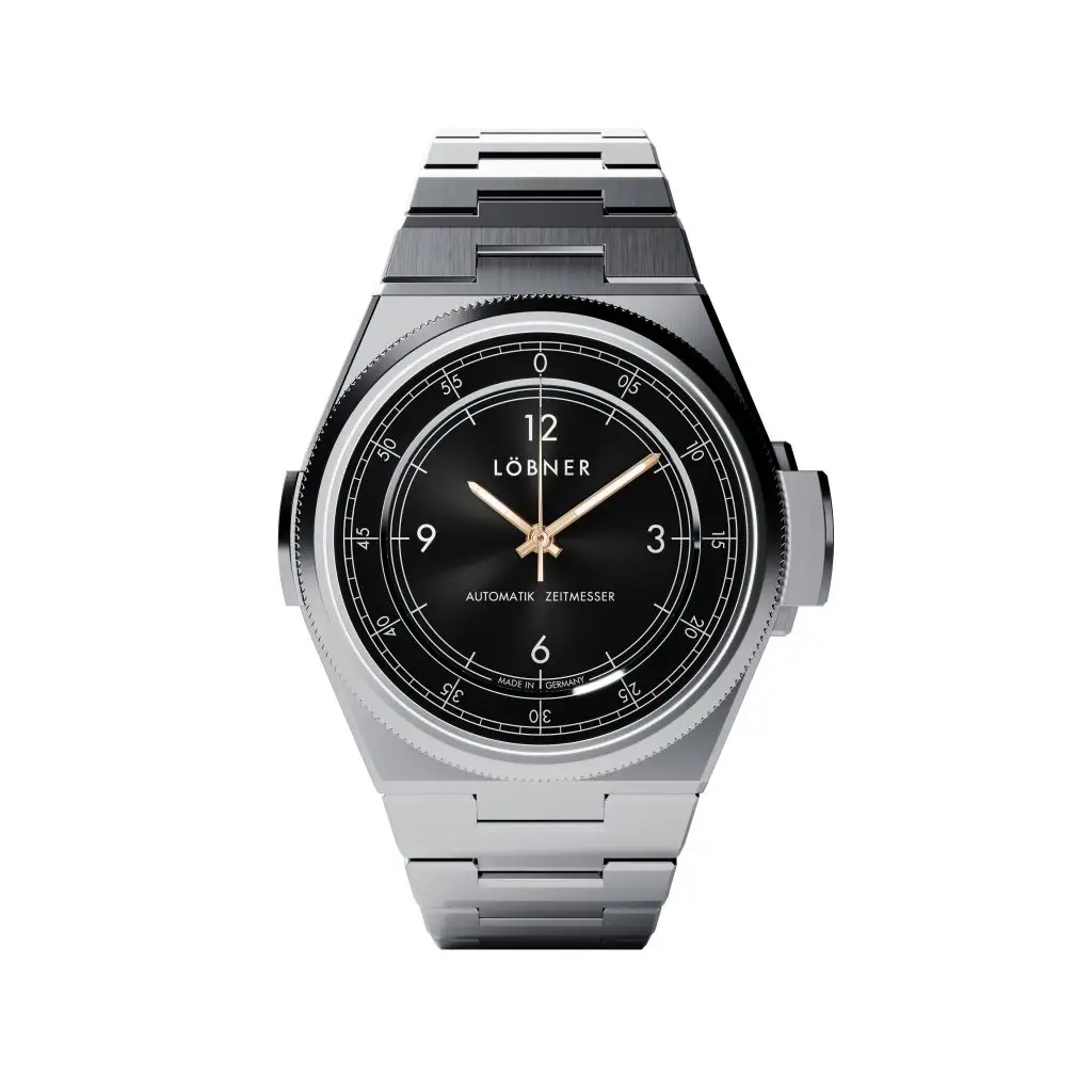 SLEDGE BLACK スレッジ ブラック L67179 リューズは、特許取得済みのSledge® リューズプロテクターの下にあります。 このプロテクターは誤って時間を調整することを防ぎ、リューズを機械的なストレスから保護します。