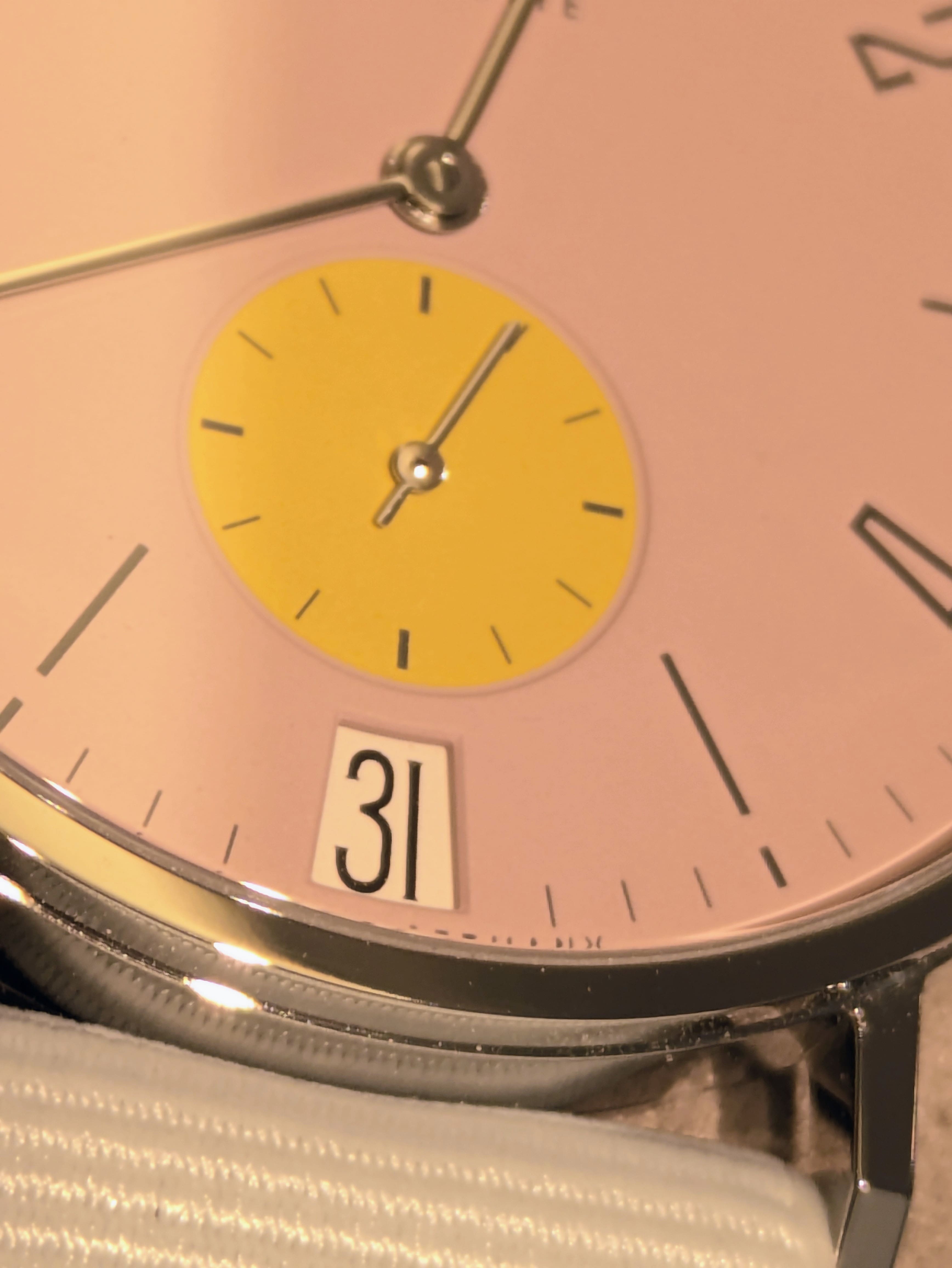 タンジェント ３８ デイト バブルガム