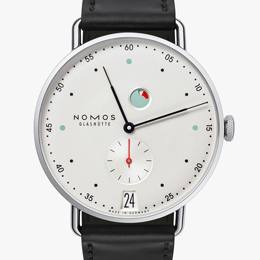 NOMOS Glashütte
Metro Power Reserve | ノモス グラスヒュッテ メトロ パワーリザーブ