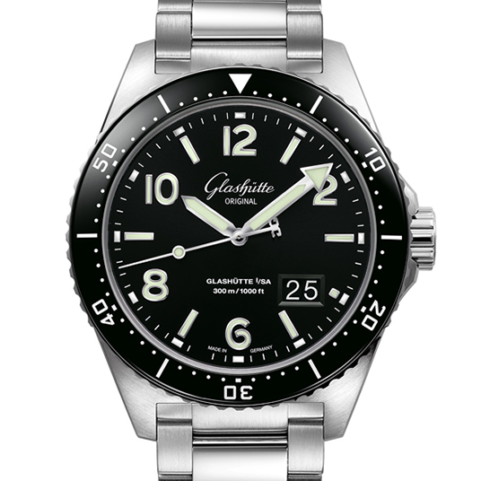 GLASHÜTTE ORIGINAL
SeaQ Panorama Date | グラスヒュッテ・オリジナル SeaQ パノラマデイト