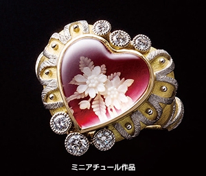 CREDOR(クレドール) バラの花束のレリーフが手元を飾る華麗なウオッチ ブランド誕生40周年を記念した「ミニアチュール」限定モデル