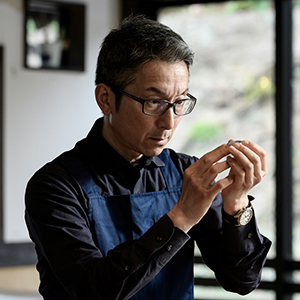 PRESAGE(プレザージュ) 2025新作 セイコー プレザージュより、 有田焼の異なる魅力を提案する無釉ダイヤルモデルが登場。セイコー プレザージュ「クラフツマンシップ 有田焼「無釉」ダイヤル 限定モデル」