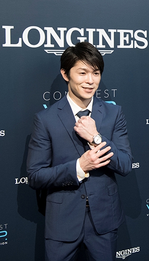 LONGINES(ロンジン) エレガンスアンバサダー内村航平さん起用の新作時計“コンクエストV.H.P.”広告ビジュアル発表