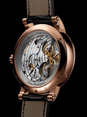 BOVET(ボヴェ) SIHH 2019新作 創造性を体現するライティングスロープ状に傾斜したケース「リサイタル 21」