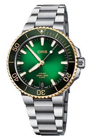 ORIS(オリス) 2022新作 外縁に無垢の18金をセットした、オリス「アクイスデイト キャリバー400 41.5mm バイカラー」