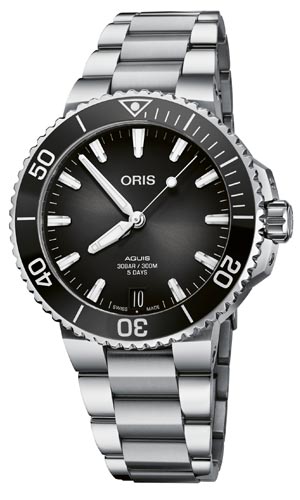 ORIS(オリス) 2021新作 小ぶりな41.5mm径にキャリバー400を搭載した、オリス「アクイスデイト キャリバー400 41.5mm」