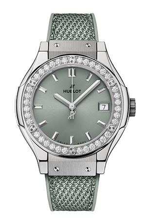 HUBLOT(ウブロ) 2026新作 ウブロ、セージグリーンの新作「クラッシック・フュージョン」3モデルを発表