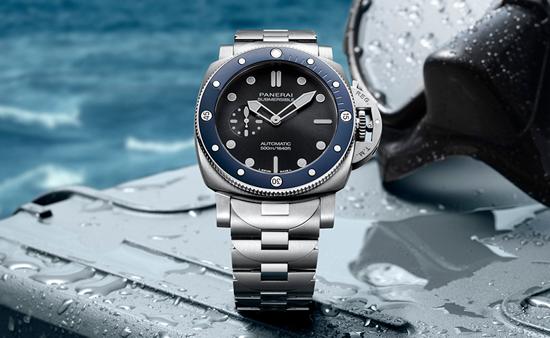 PANERAI(パネライ) 2026新作 メタルブレスレットとハイコントラストなノーデイト文字盤を備えた44mmダイバーズウォッチ。パネライ「サブマーシブル」
