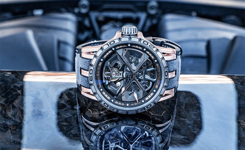 ROGER DUBUIS(ロジェ・デュブイ) 2019新作 スロットル全開。ジュネーブ国際モーターショーにてランボルギーニやピレリとの提携4モデルを発表