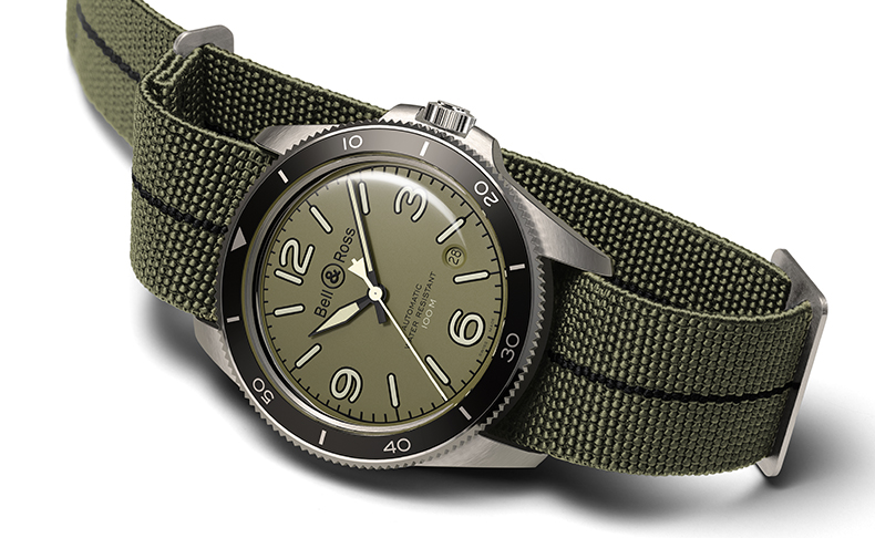 BELL & ROSS(ベル＆ロス) 2020プレバーゼル新作 冒険心が高く都会的。ベル＆ロス「BRV2-92 MILITARY GREEN」