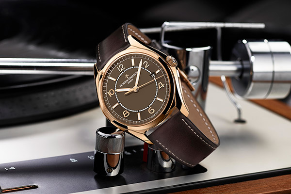 ヴァシュロン・コンスタンタン(VACHERON CONSTANTIN) 2020新作 セピア