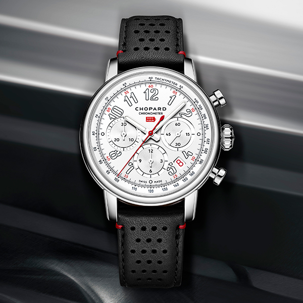 CHOPARD(ショパール) 2026新作 ショパールを象徴するクロノグラフに日本限定モデルが登場。ショパール「ミッレ ミリア クラシック クロノグラフ ジャパン レーシング ホワイト」