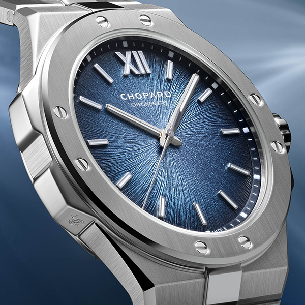 CHOPARD(ショパール) 2025新作 プラチナの洗練と新たな「Shades of Ice」ブルー文字盤のエレガンスが調和するダブル認証のエクセレンスを備えたタイムピース。ショパール「アルパイン イーグル 41 XP CS プラチナ」