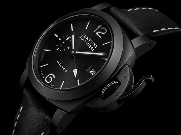 PANERAI(パネライ) 2025新作 アイコニックなルミノール コレクションが初めて40mmのセラミックデザインに挑戦。パネライ「ルミノール GMT チェラミカ」