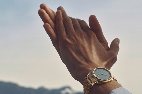 PARMIGIANI FLEURIER(パルミジャーニ・フルリエ) 2026新作 パルミジャーニ・フルリエ「トンダ PF マイクロローター」にアガベ・ブルーダイヤルのモデルが登場