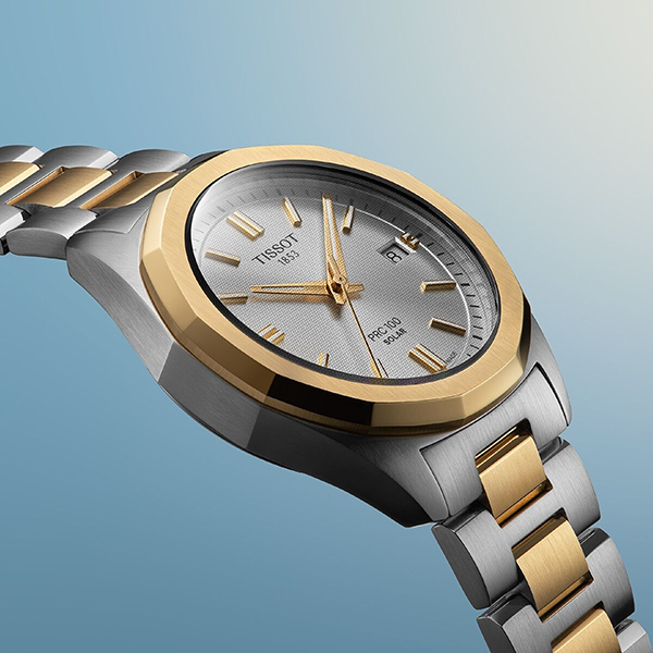 TISSOT(ティソ) 2026新作 「ティソ PRC 100 ソーラー」から新色が登場