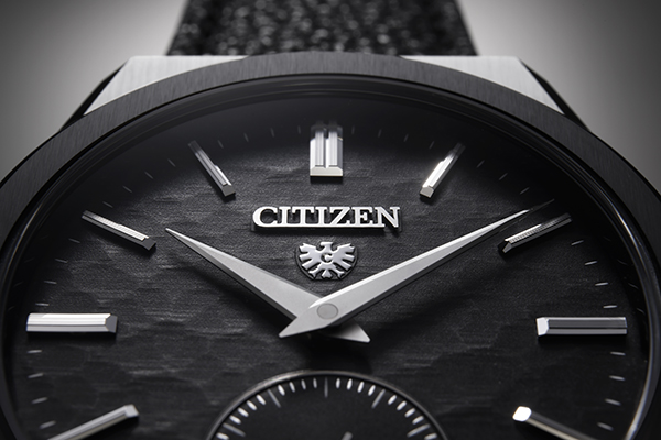 The CITIZEN(ザ・シチズン) ザ・シチズンの高精度機械式ムーブメント Caliber 0200を搭載し、日本の甲冑に着想を得た限定モデルの発売日が決定