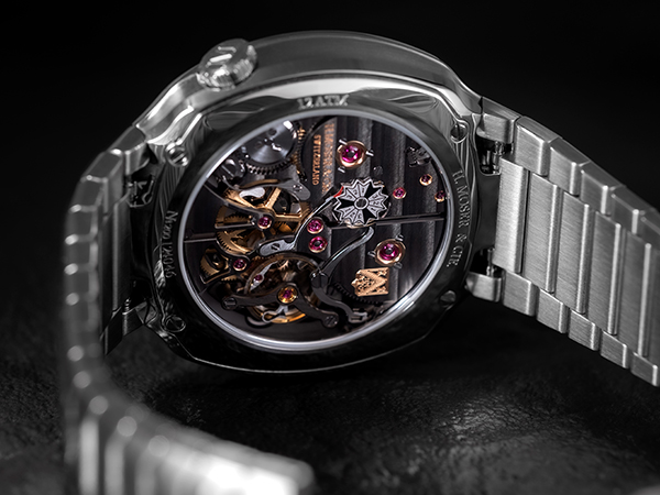 H.Moser & Cie.(H.モーザー) 2021新作 2つのアイコンの融合。H.モーザー「ストリームライナー・パーペチュアルカレンダー 」