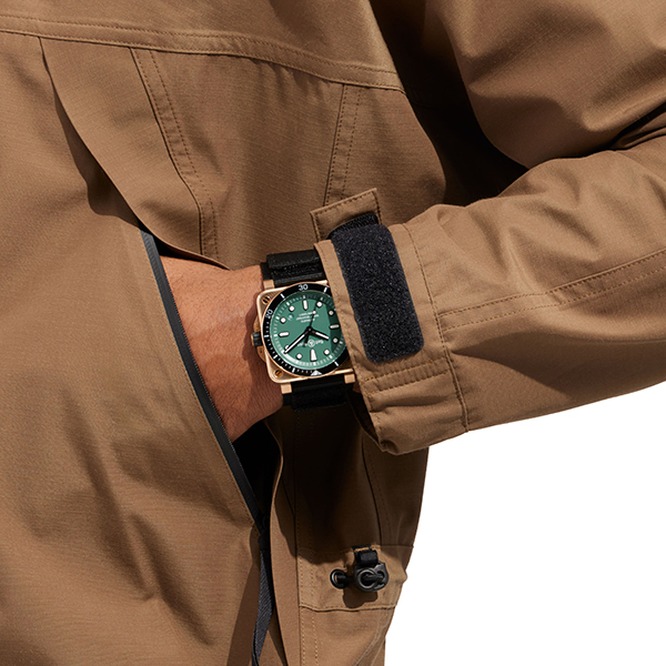 BELL & ROSS(ベル&ロス) 2024新作 ベル&ロス「BR 03-92 ダイバー ブラック&グリーン ブロンズ」