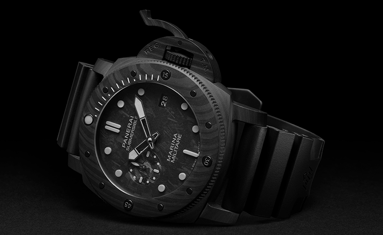 SIHH 2019新作「パネライ サブマーシブル マリーナミリターレ カーボテック™ - 47mm」