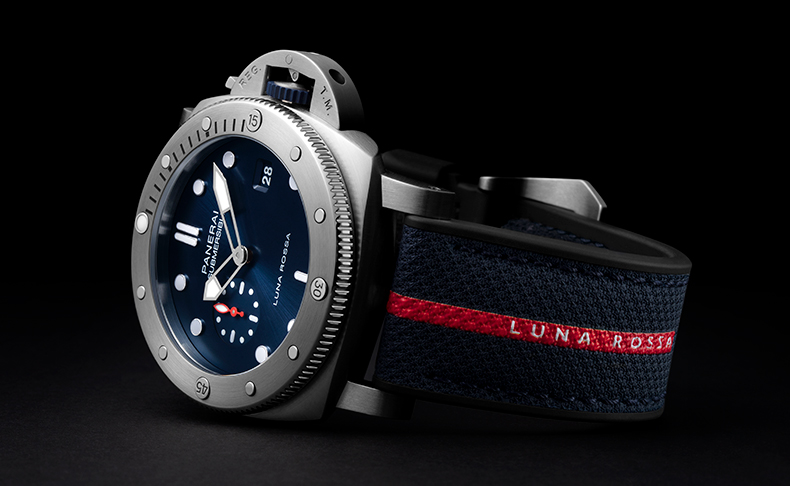 2022新作 第37回アメリカズカップにおいてルナロッサ・プラダ・ピレリのオフィシャルスポンサーを再び務めるパネライと、ルナロッサとのコラボレーションモデル「サブマーシブル クアランタ クアトロ ルナロッサ」が登場