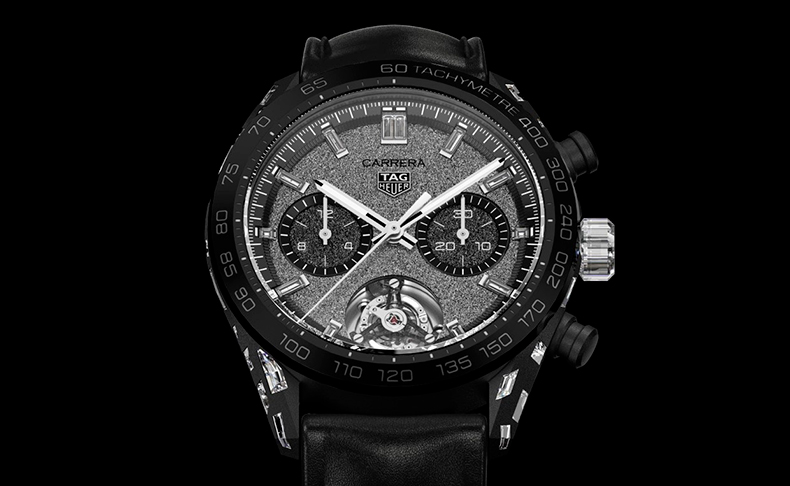 2022新作 革新的な「ディアマント ド アバンギャルド テクノロジー」と、これまでの常識を覆す革新的デザインのタイムピース。「タグ・ホイヤー カレラ プラズマ」登場!