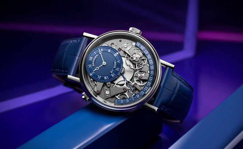 2022新作 威厳に満ちたモノクローム。ブレゲ「トラディション レトログラード デイト 7597」